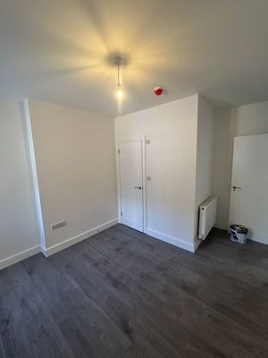 Photo 8- click for photo gallery